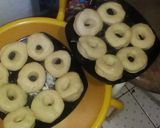 Foto langkah ke 6 dari resep Donat simple.