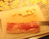 Foto del paso 7 de la receta: Agnolottis 2, al aglio olio y apancetados
