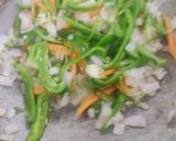 A picture of step 3 of Baked white sauce pasta.