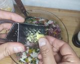 Foto del paso 6 de la receta: Ceviche de reineta con chips de platanoise