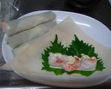 A picture of step 4 of Plump Shrimp and Cheese Spring Rolls - Delicious Yakuzen Medicinal Cuisine.