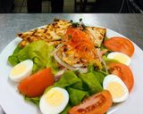 A picture of step 8 of Honey mustard chicken salad.