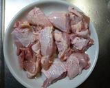 A picture of step 1 of Chicken with Cream Sauce.
