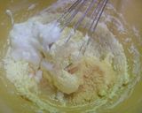 A picture of step 3 of Cheesy Yogurt Muffins.