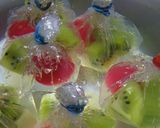 A picture of step 3 of Jellied Fruit Ball (Cherry Blossom Viewing or Sports Day).