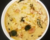 A picture of step 6 of Foxtail millet ven pongal with coconut chutney.
