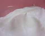 A picture of step 5 of Fluffy~ Soufflé Cheesecake.