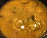 Une image de l'étape 2 de Soupe de pommes de terre et tomates à l estragon et pecorino.