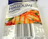 A picture of step 2 of Halloumi Cheese & Chorizo Salad.