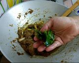 Gambar langkah 9 resipi Rendang Daging Istimewa.