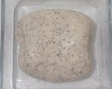 Foto langkah ke 12 dari resep Mix Seeds Sourdough Bread (Kabuki Gold).