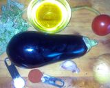 A picture of step 1 of Sig's Stuffed Aubergine (vegetarian).