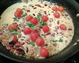 A picture of step 9 of Pan Seared Chicken with Lemon and Tomatos.