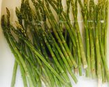 A picture of step 1 of Quick Garlic Asparagus.