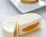 A picture of step 14 of Fresh Orange Cheese Mousse.