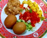 รูปขั้นตอนการทำที่ 1 ของ ไข่ยัดไส้ไก่สับ