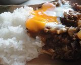 A picture of step 7 of Eggplant and Bell Pepper Keema Curry.