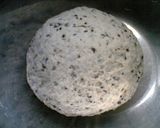 A picture of step 2 of Sesame Cheese Bagels.