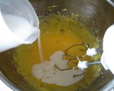 A picture of step 5 of Moist and Spongy Souffle Roll Cake.
