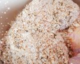 Une image de l'étape 3 de Cuisses de poulet en croûte de moutarde thym herbes de Provence.