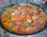 A picture of step 2 of Paella with Vegetables and Pork Ribs.