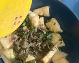A picture of step 3 of Pineapple Relish/Fruit Salad Bowl 😋.
