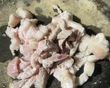 Hình bước làm 1 của món Thịt ba rọi ram sả