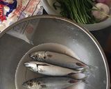 Gambar langkah 1 resipi Cucur Ikan Selayang.