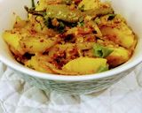 A picture of step 7 of Summer Squash and Potatoes in One Pot.