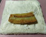 Foto langkah ke 3 dari resep Banana Roll.