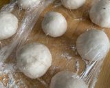 Hình bước làm 1 của món Bánh Tiêu Mè