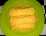 Foto langkah ke 3 dari resep Bread Roll Sosis & Cheese/Simple Breakfast Roti Goreng.
