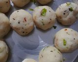 A picture of step 7 of Schezwan Rava Balls.
