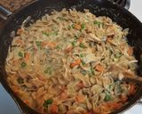 A picture of step 3 of Chicken Pot Pie Noodles.