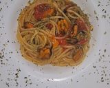 Foto del paso 4 de la receta: Espaguetis con mejillones y tomates cherry