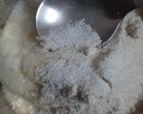 A picture of step 4 of Rava dosa.