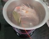 Foto del paso 5 de la receta: Mariscada de Marisa Marcos Ortega. Con pescado bien fresco