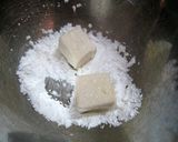 A picture of step 2 of Agedashi Tofu in a Single Frying Pan.