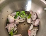 A picture of step 1 of Bhindi Capsicum Masala.