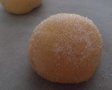 A picture of step 9 of Fluffy and Crispy Melon Bread.