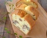 A picture of step 11 of Candied Chestnut Pound Cake.