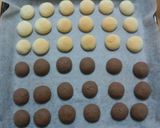A picture of step 5 of Baci di Dama (An Italian Dessert).