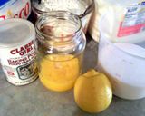 A picture of step 1 of lemon gold cake.