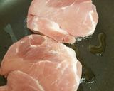 A picture of step 1 of My Gammon steak Dinner ❤.