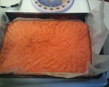 A picture of step 3 of Strawberry Brownies.