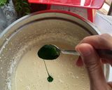 Foto langkah ke 5 dari resep Bolu Pandan Keju Kukus.