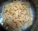 A picture of step 5 of Pasta Chicken in Hot Garlic Sauce.