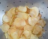 A picture of step 6 of Instant potato chips.
