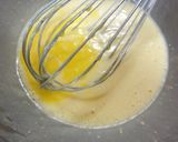 A picture of step 3 of Strawberry & Azuki Dorayaki with a Buttery Aroma.