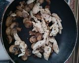 Foto del paso 4 de la receta: Salteado de Pollo con Champiñones